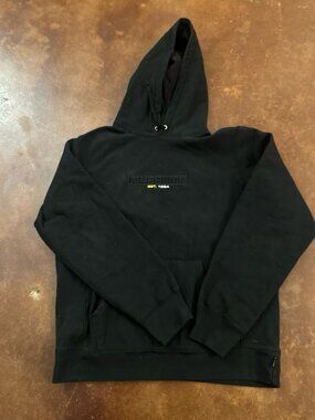 Supreme Embossed Logo Hoodie Mens Medium